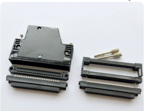 A6CON3 Fujitsu FCN-367J040-AU/FW Đầu nối PLC 40 chân Mitsubishi C500-CE403